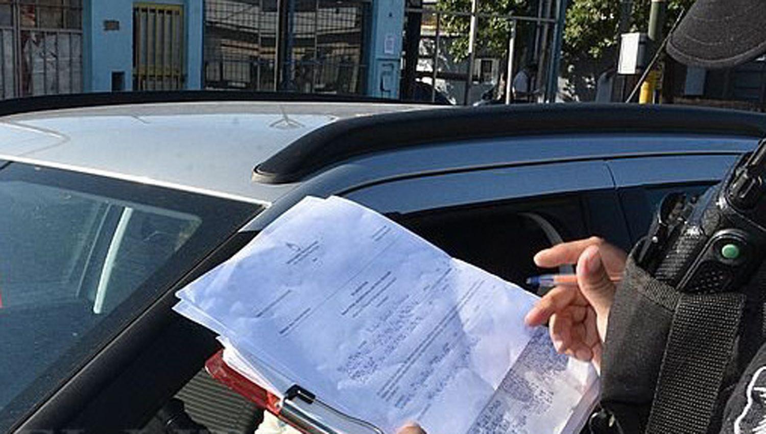 Nuevo certificado para circular- quieacutenes deben tramitarlo y quieacutenes no