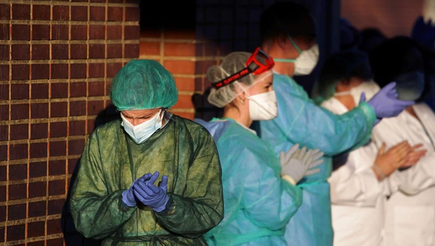 Por tercer diacutea consecutivo hubo descenso en nuacutemero de muertos por coronavirus en Espantildea