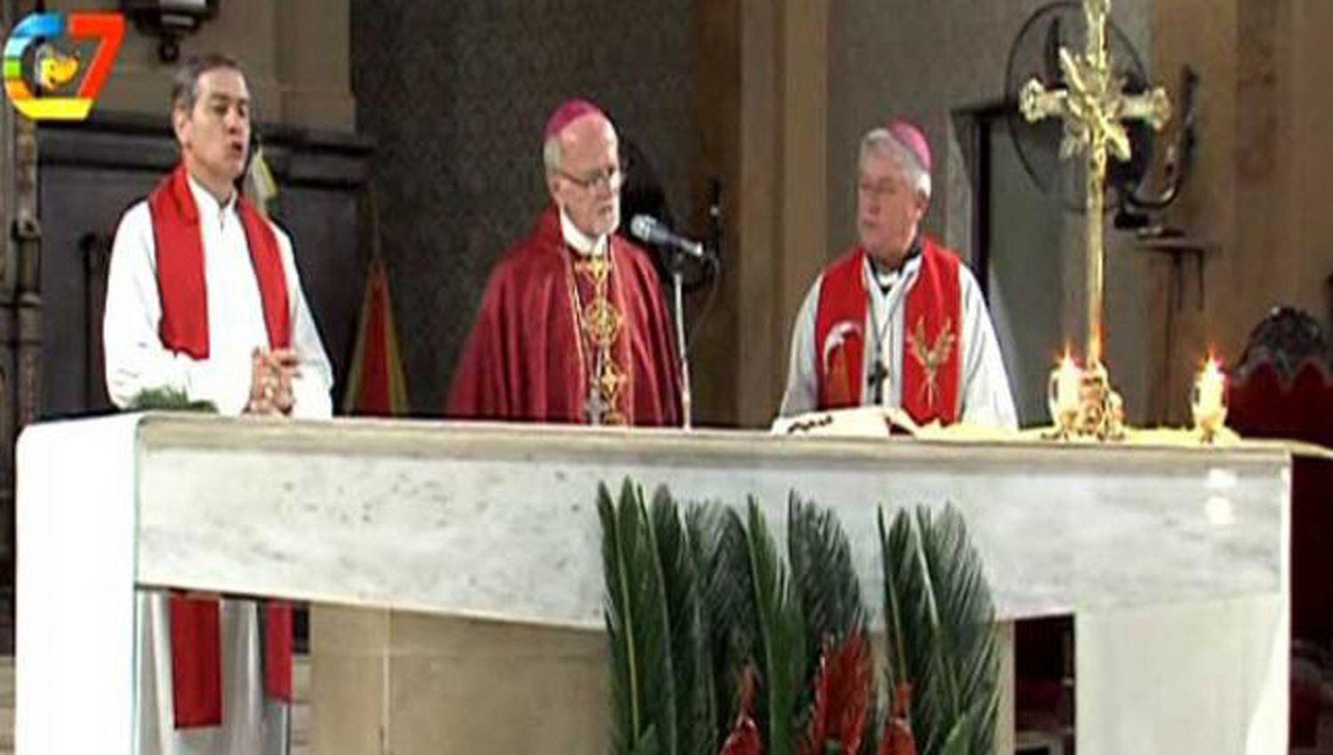 Las iglesias celebraron Domingo de Ramos por las redes sociales y la TV