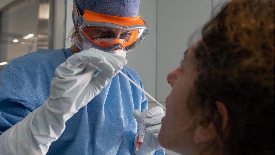 Coronavirus- murieron tres personas y ya son 63 las viacutectimas fatales