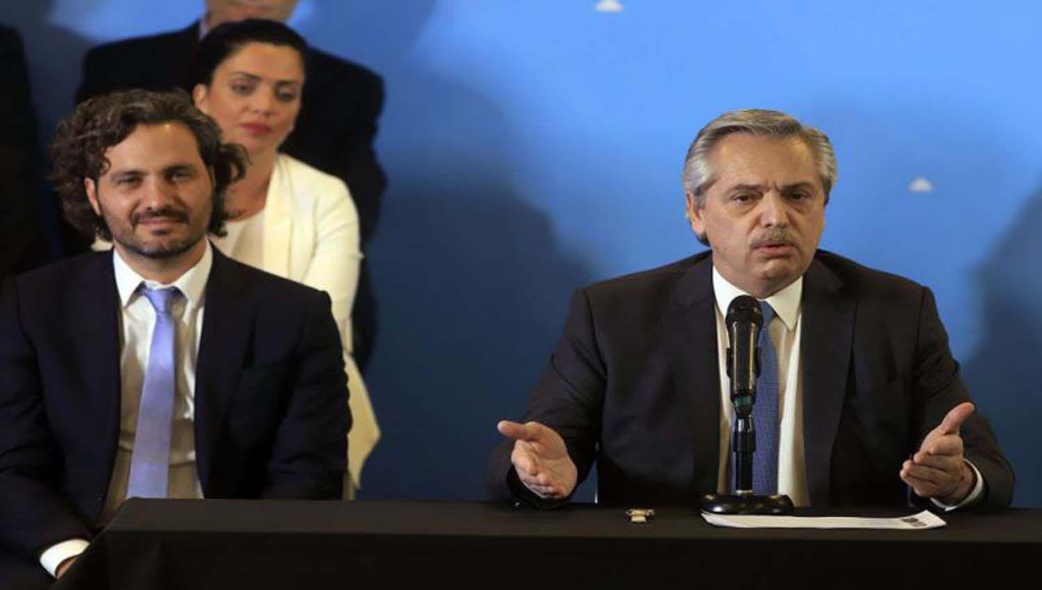 Alberto Fernaacutendez analiza en Olivos la extensioacuten de la cuarentena