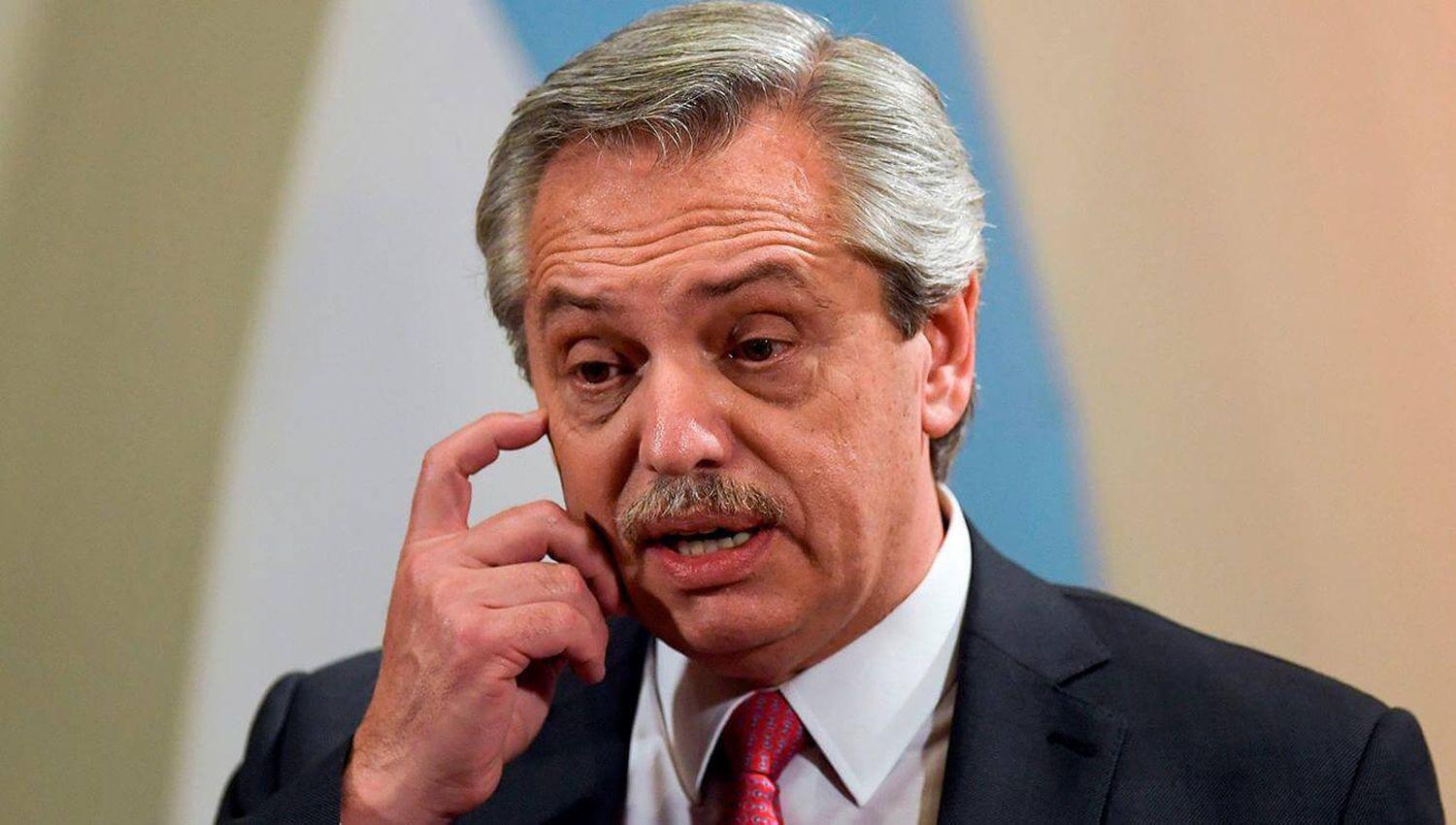 Bancos obras puacuteblicas peluqueros y jardineros podriacutean retornar a sus actividades desde el lunes