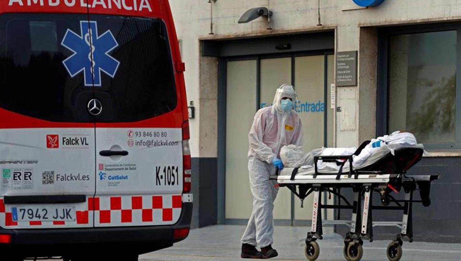 Espantildea registroacute 510 muertes en un diacutea y el nuacutemero de viacutectimas asciende a 16353