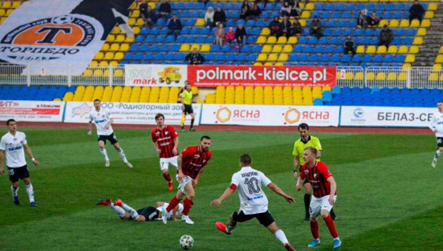 La OMS pide que no siga el fuacutetbol en Bielorrusia