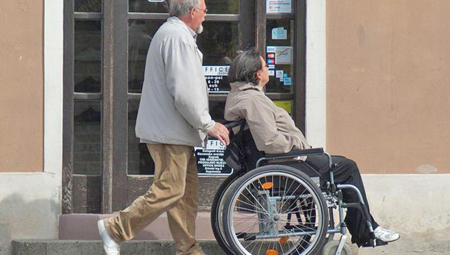 Reglamentan excepcioacuten para personas con discapacidad