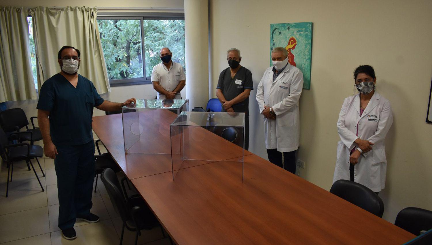 Salud continuacutea la entrega de equipos de proteccioacuten a los hospitales