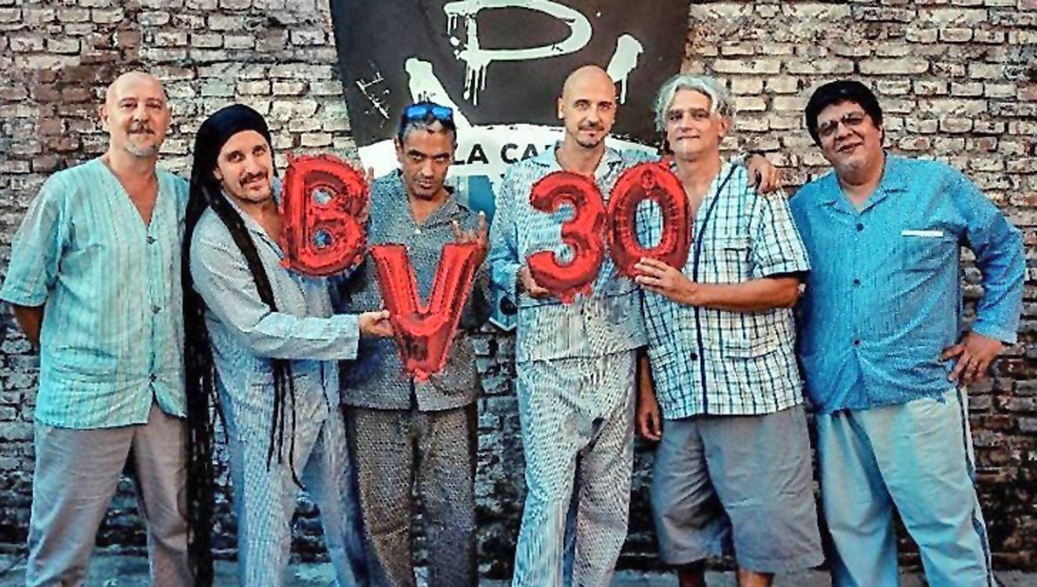 Colectivamente trabajan para seguir fortaleciendo al grupo que se rearmó en el 2011
