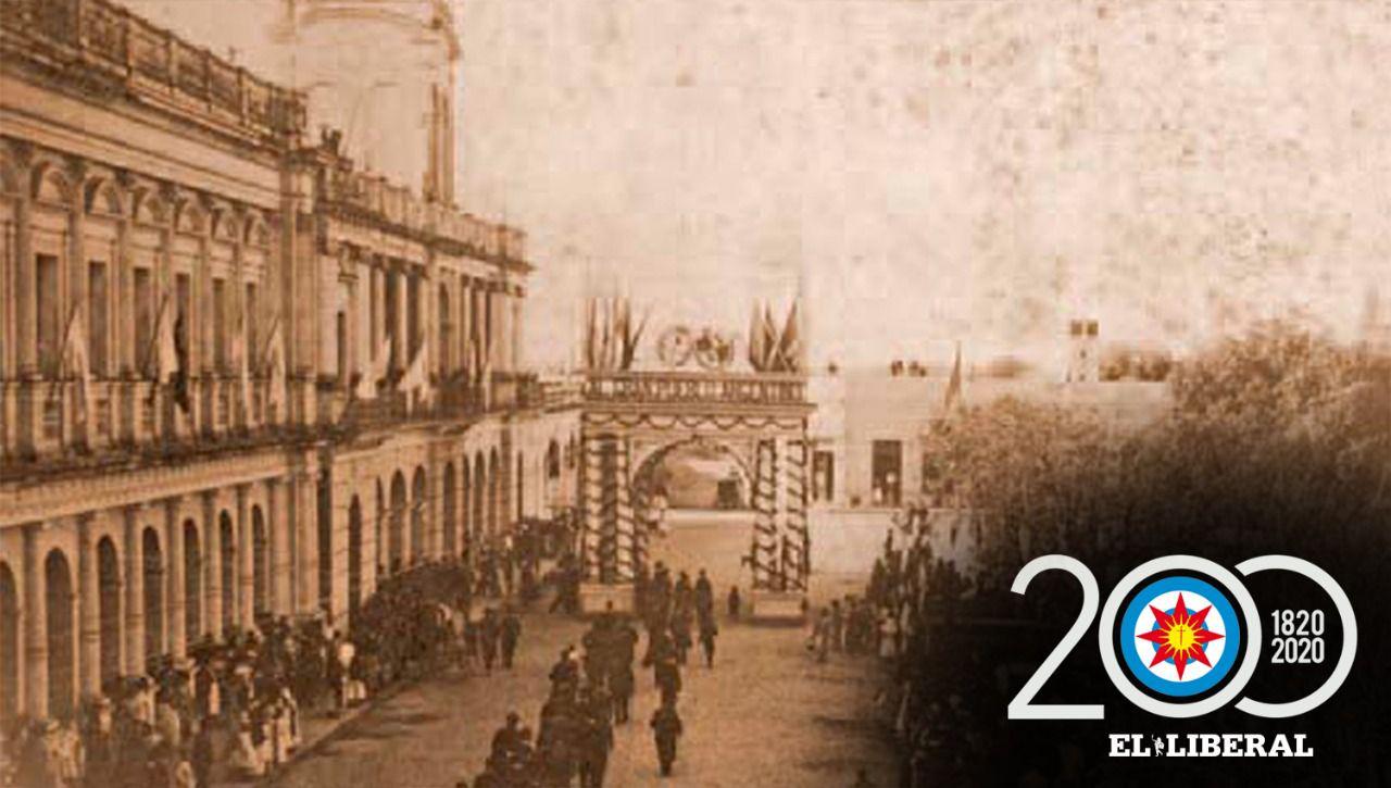 Del Centenario al Bicentenario de la Autonomiacutea de Santiago del Estero