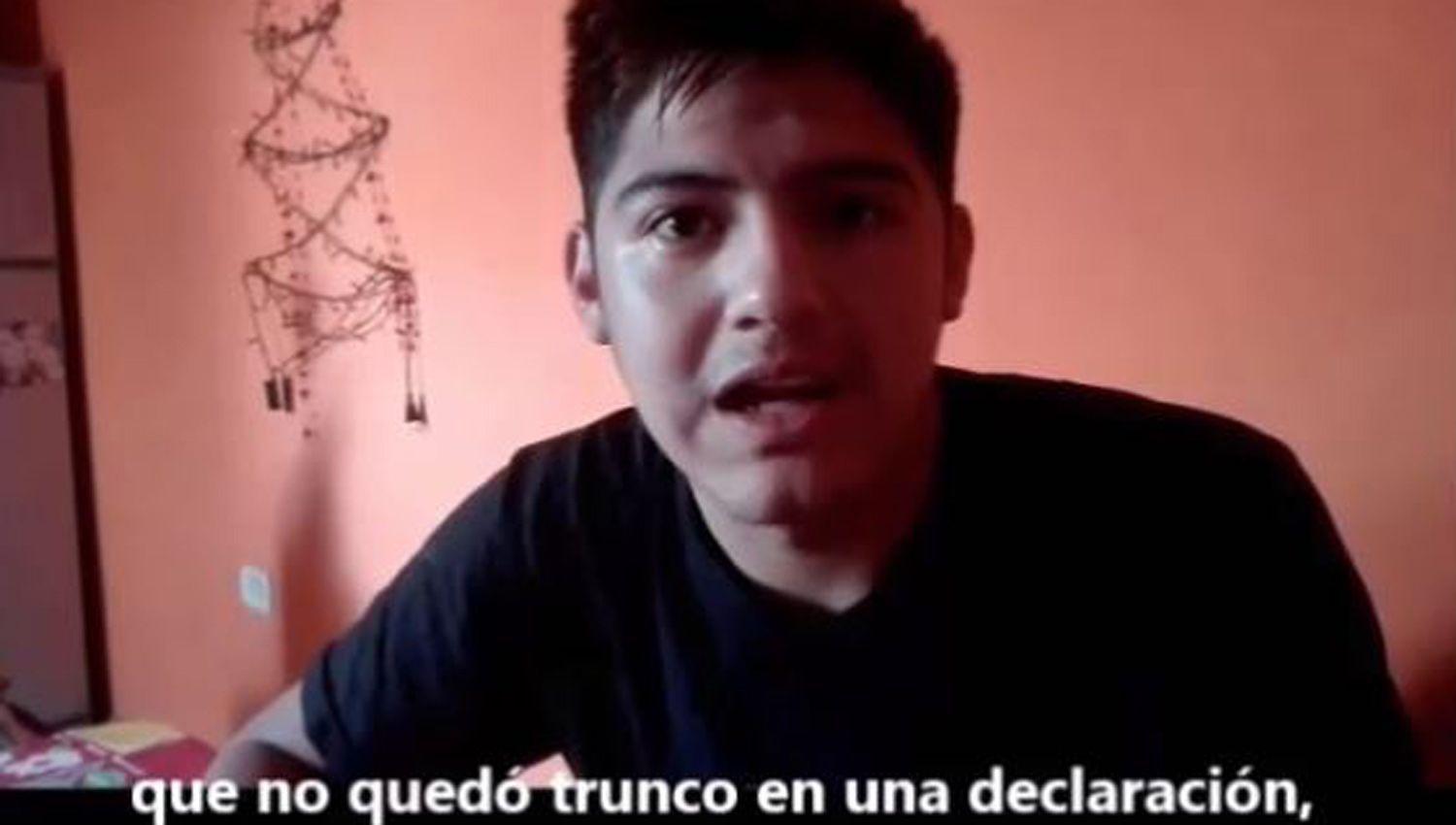 VIDEO  Emotivo mensaje de alumnos por los 200 antildeos de la Autonomiacutea Provincial