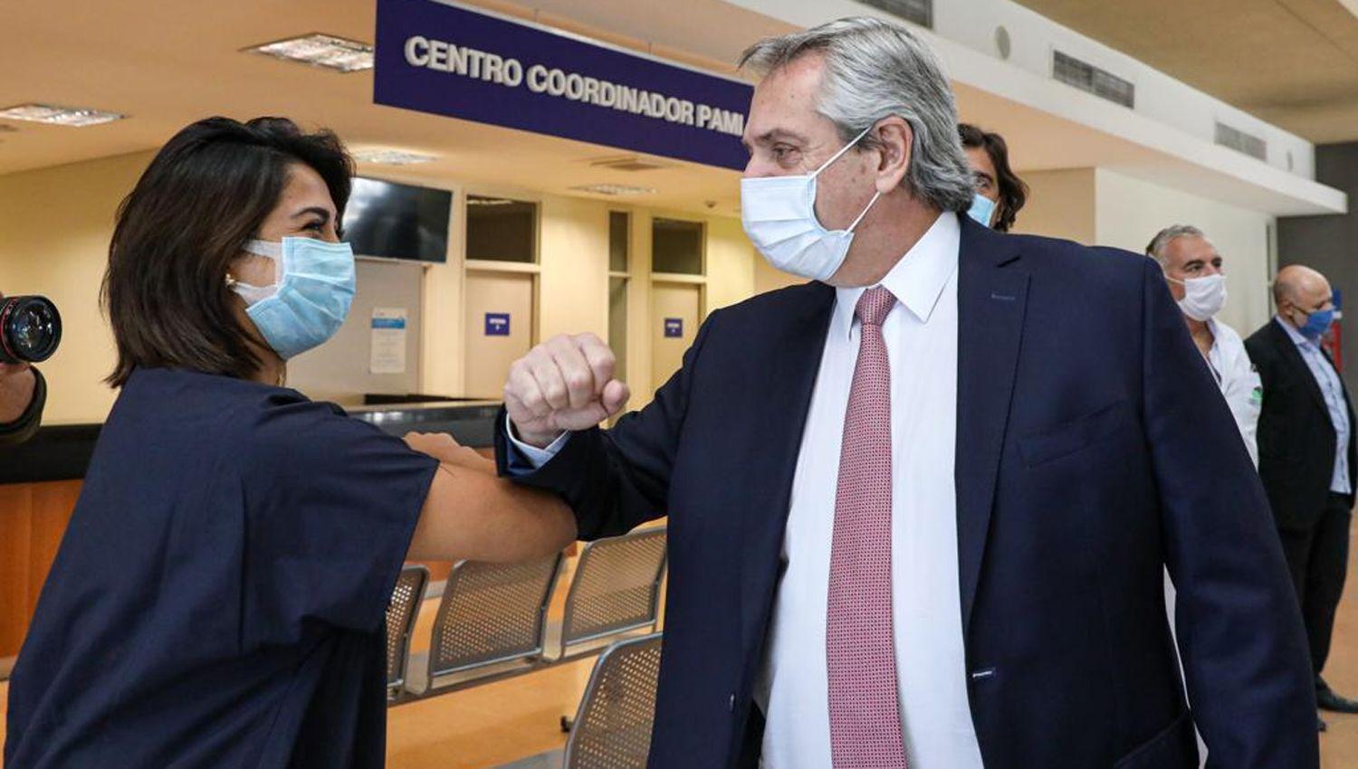 Coronavirus- el Presidente encabezoacute la puesta en marcha de un hospital en Esteban Echeverriacutea