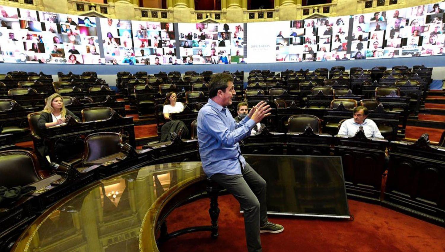 El Congreso se prepara para la primera sesioacuten virtual de su historia