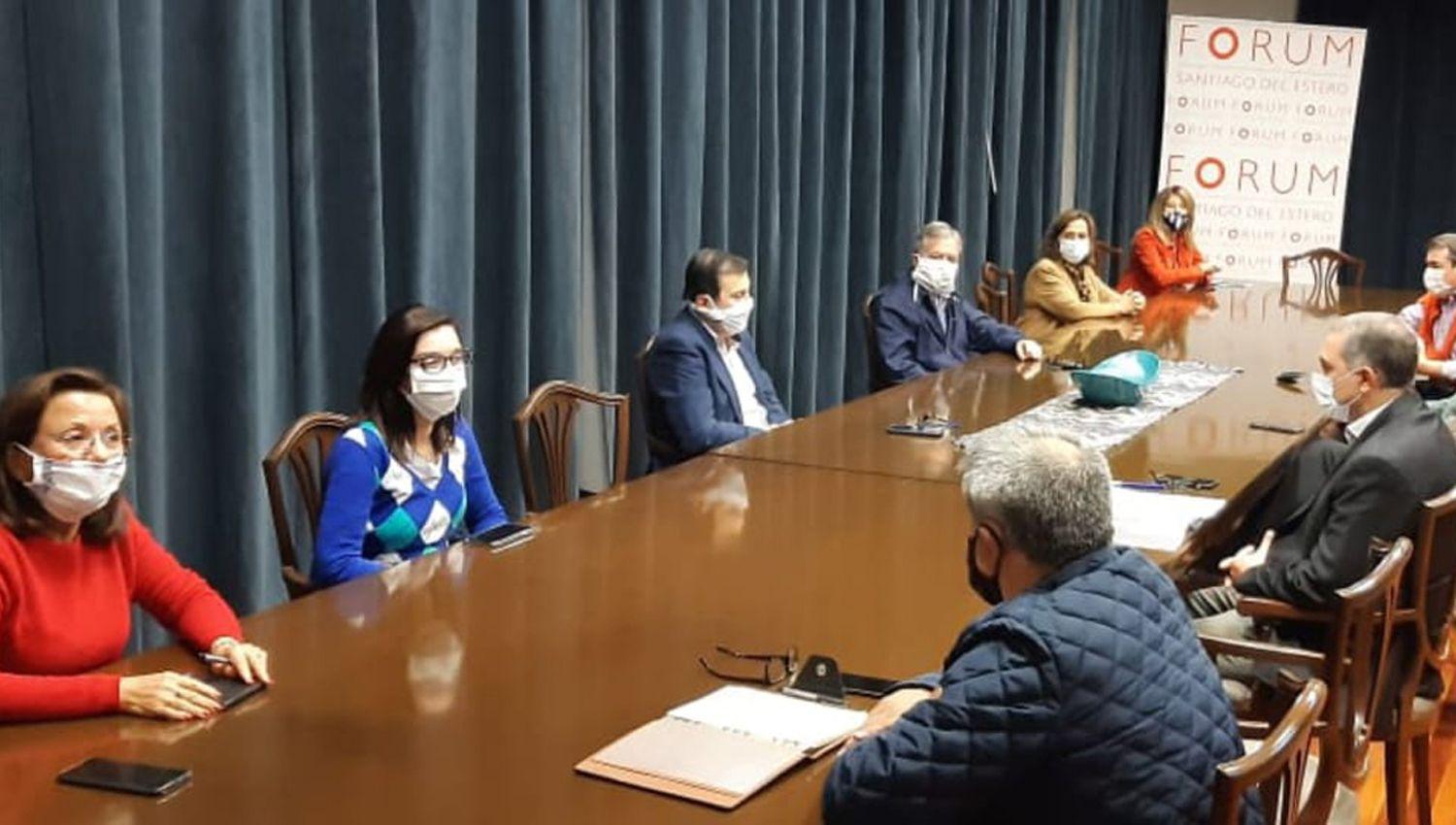 ANÁLISIS Zamora presidió una reunión de Gabinete para definir las actividades y los respectivos protocolos