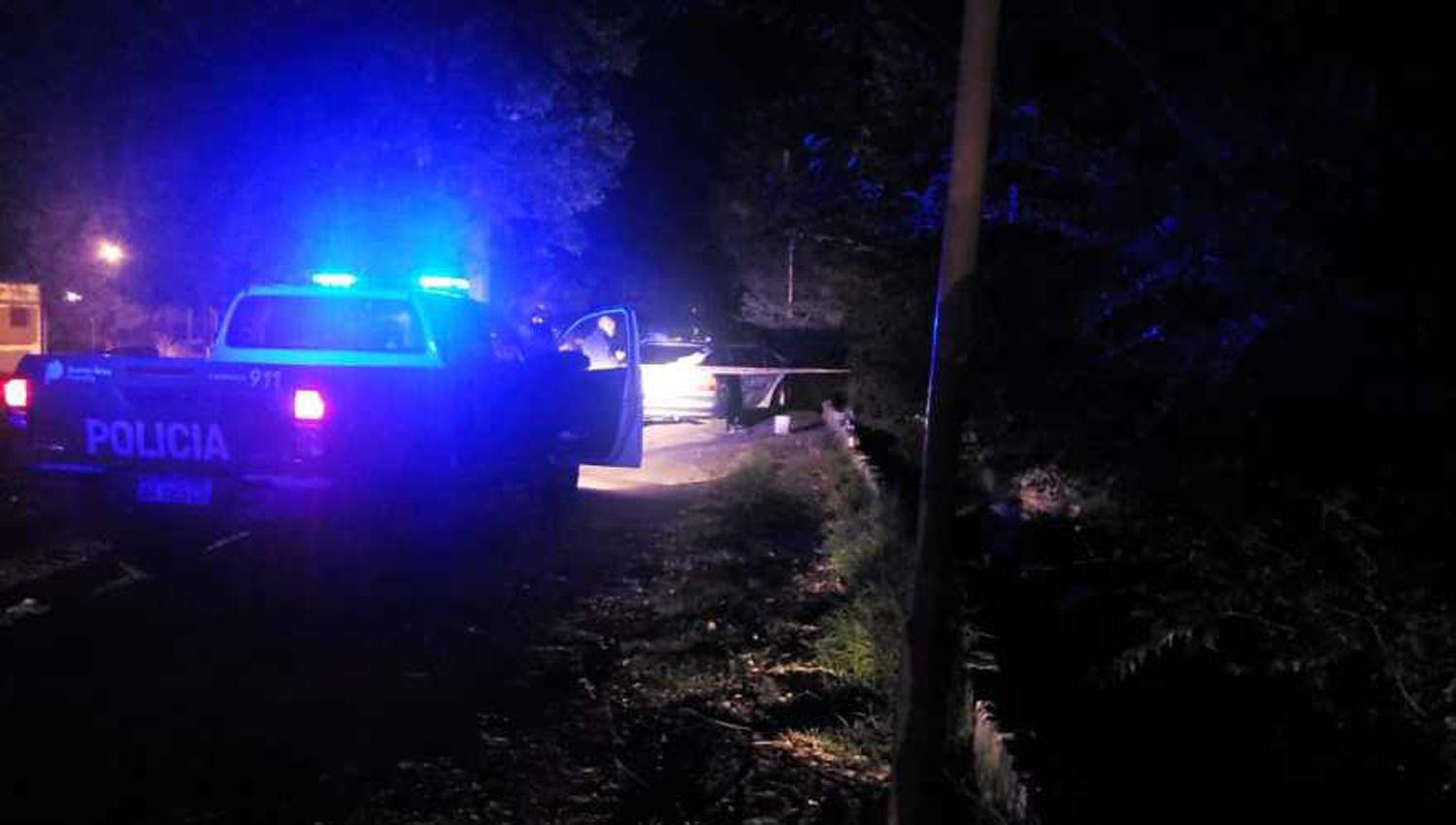 Detienen a un escribano cuando estaba a punto de arrojar al riacuteo una valija con un cuerpo descuartizado