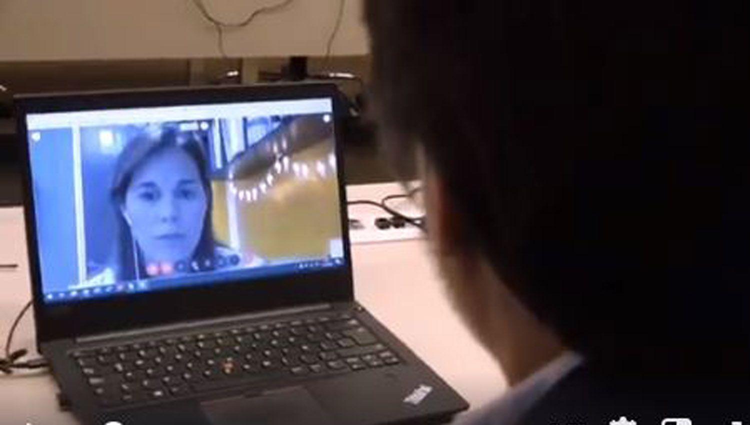 VIDEO  El ministro de Educacioacuten de la Nacioacuten elogioacute el trabajo de una maestra de Bandera