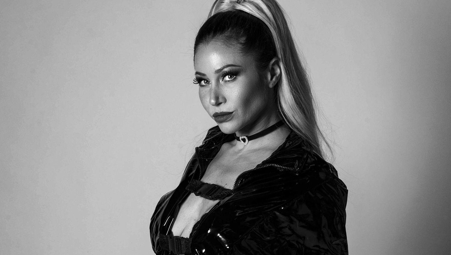 Adabel Guerrero maacutes hot que nunca en ldquoSex Virtualrdquo