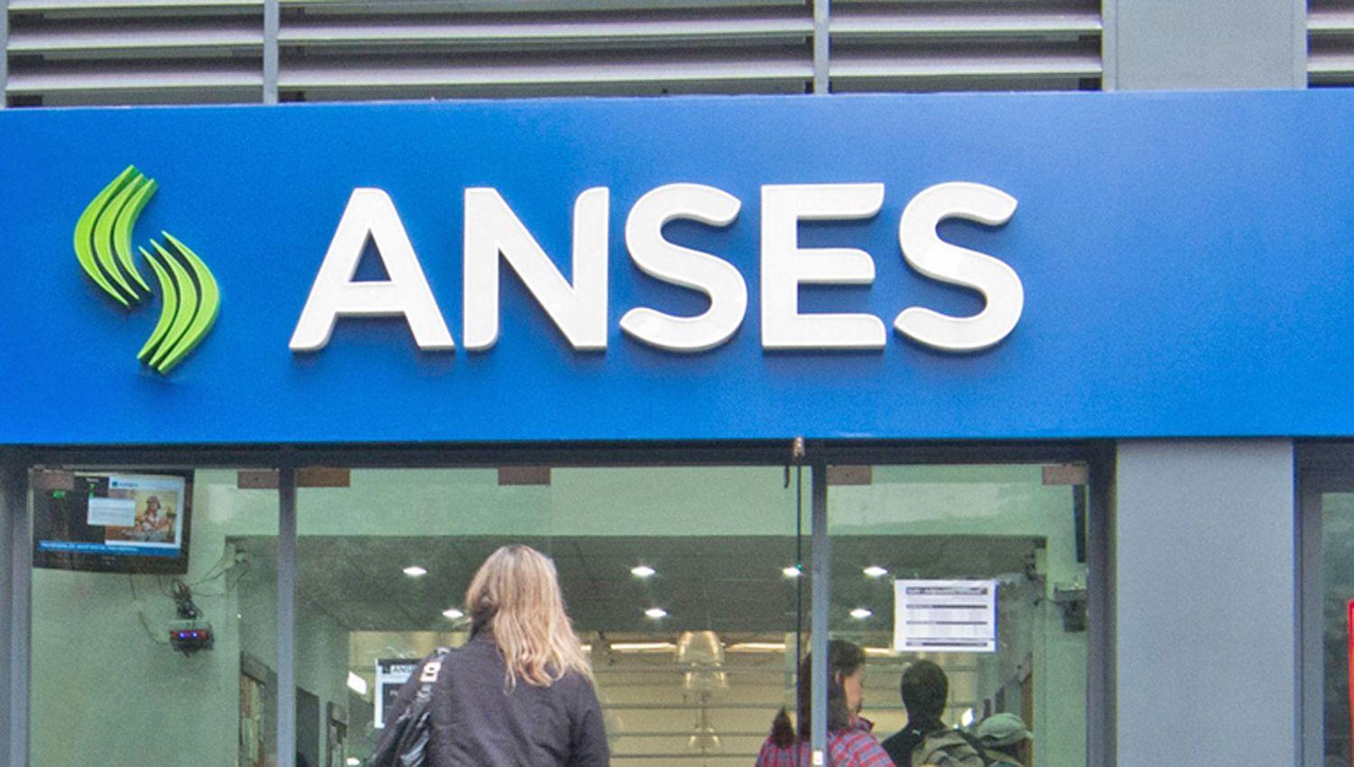 Anses informó a quiénes les toca cobrar hoy