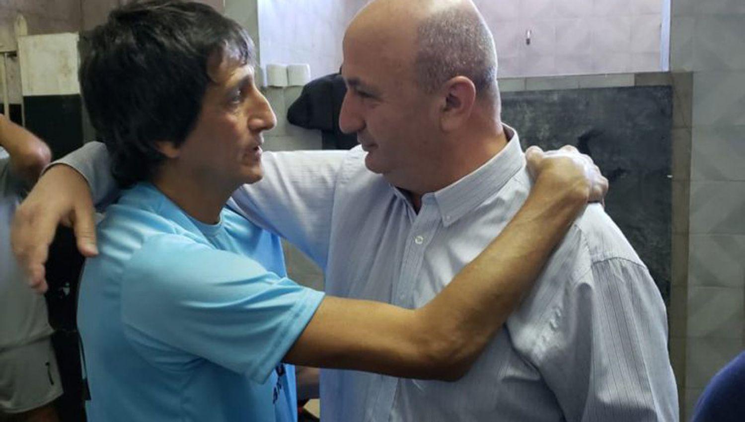 Nicolaacutes Russo celebroacute  el acuerdo en el fuacutetbol