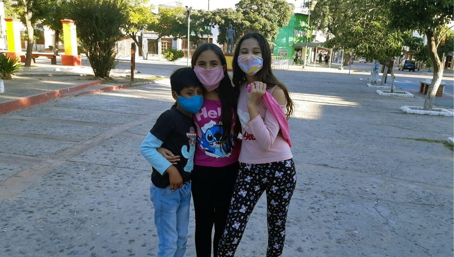 Los nintildeos loretanos disfrutaron de una tarde primaveral