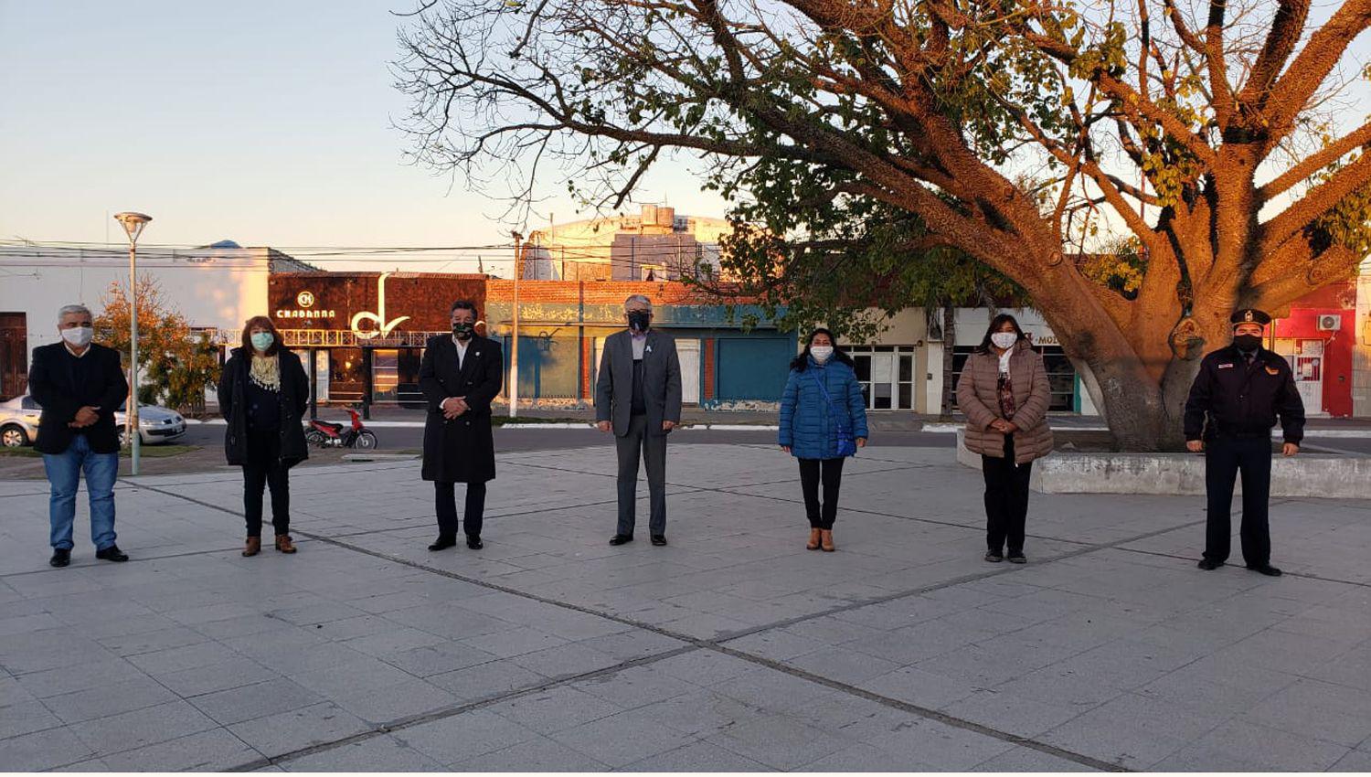 Clodomira conmemoroacute el 25 de Mayo con un reducido acto en la plaza San Martiacuten