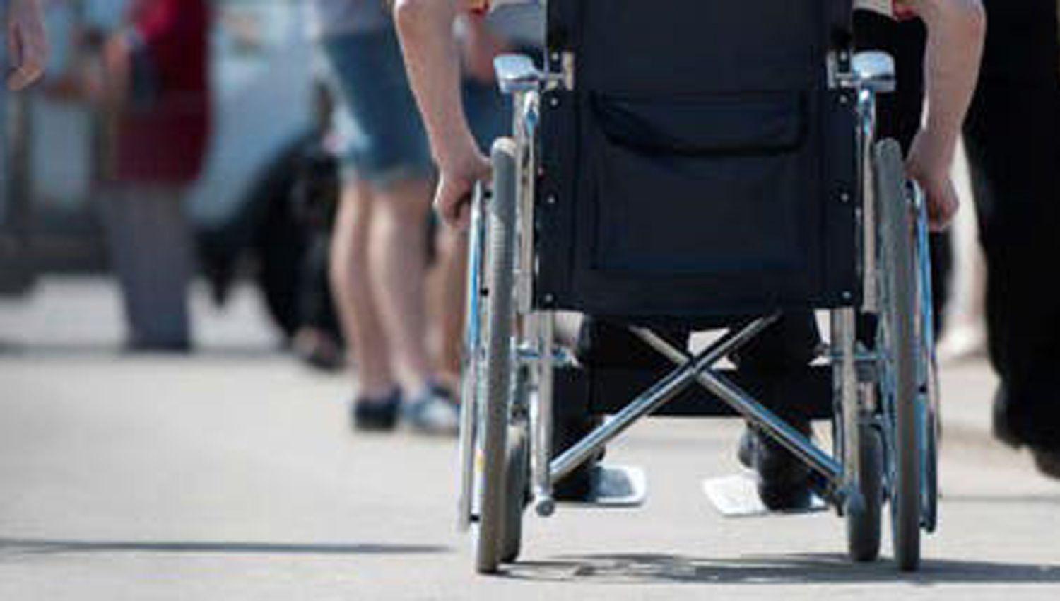 Obras sociales nacionales provinciales y las empresas de medicinas
prepaga notificarn a afiliados con discapacidad para tramitar el certificado