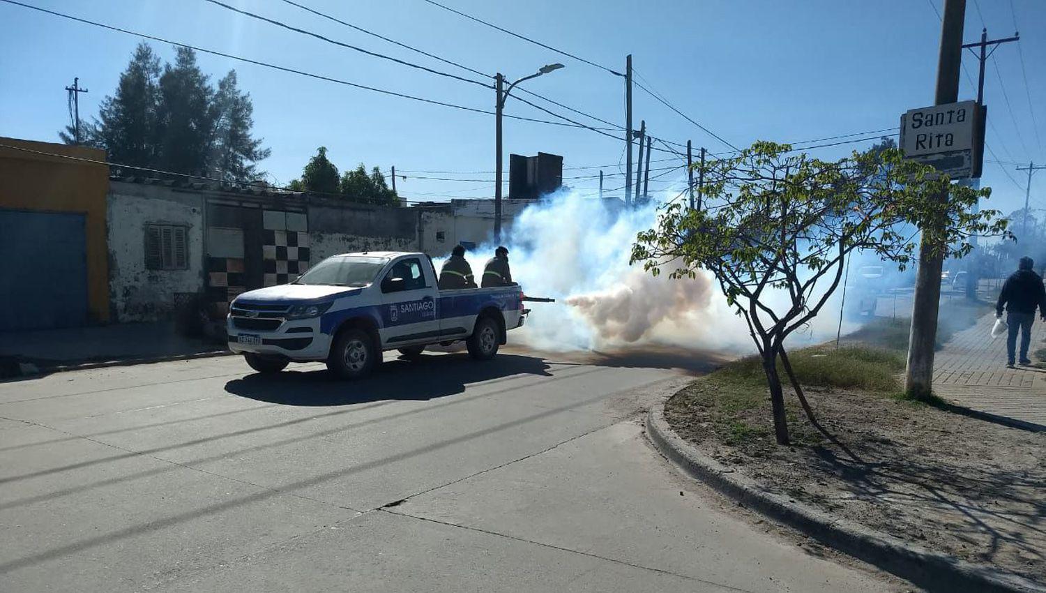Se sumó el mismo trabajo en el sector conocido
como Villa Coy del barrio América del Sur