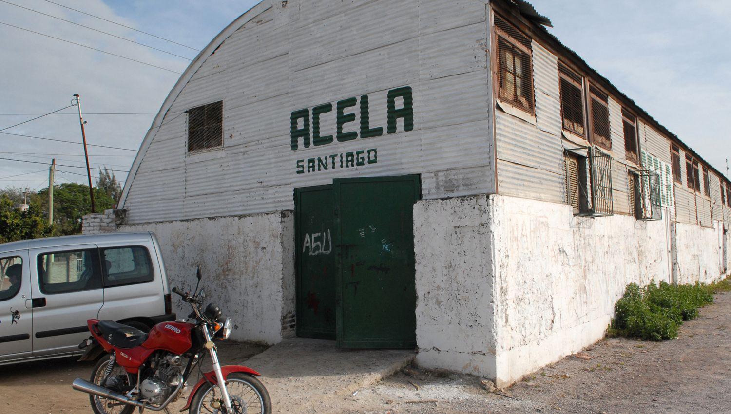ASISTENCIA Acela funciona en la sede de Santa Fe N�1486 del barrio Sarmiento de la ciudad capital
