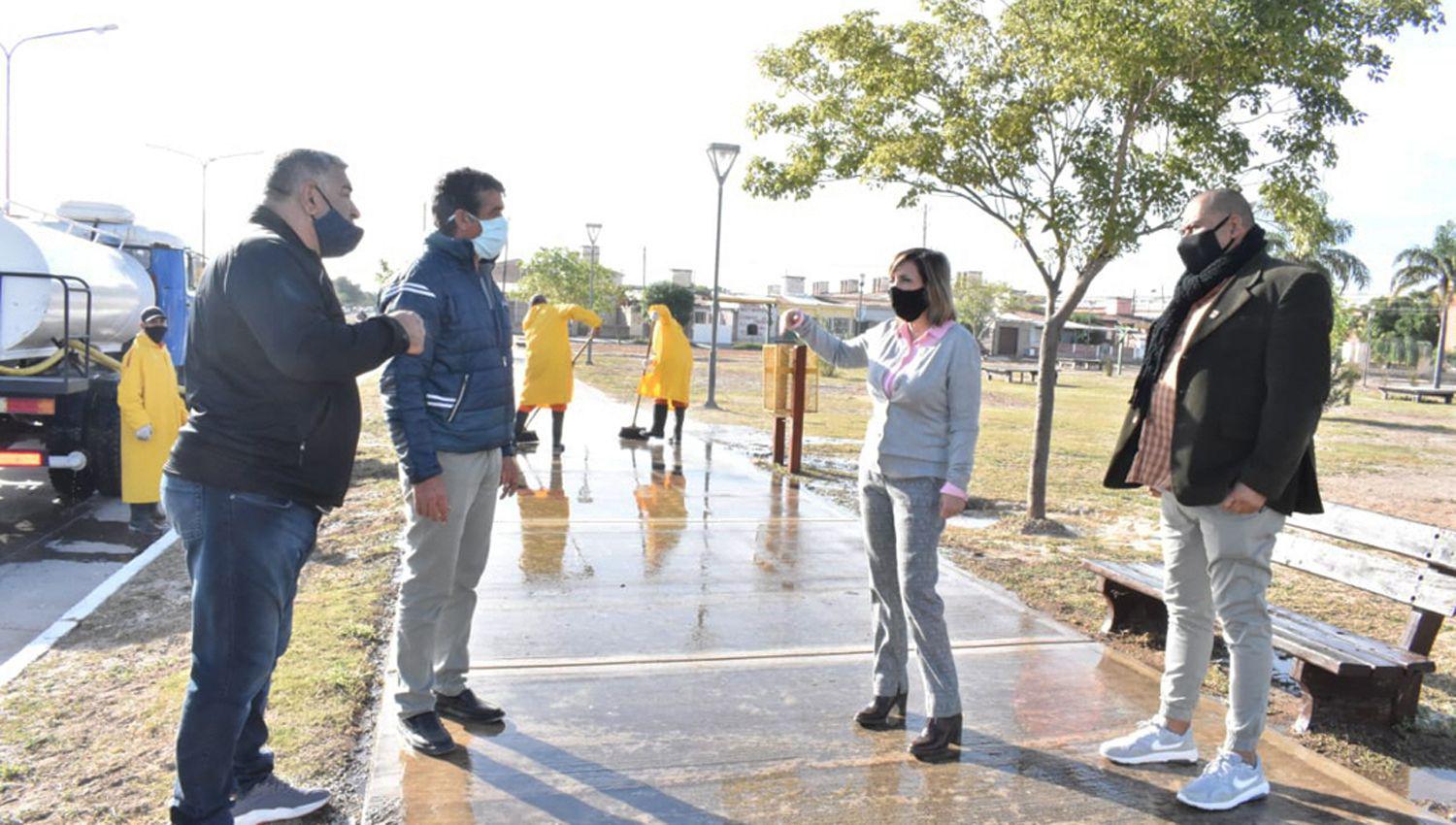 La comuna desinfectoacute las plazas destinadas  al paseo de los nintildeos