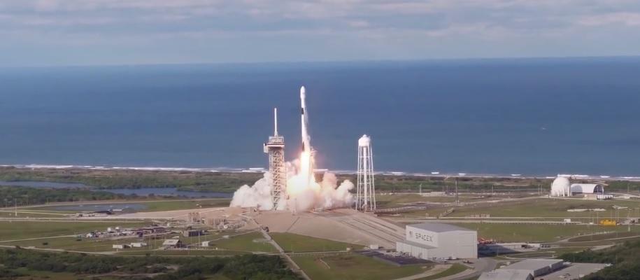 EN VIVO  Histoacuterico lanzamiento del Crew Dragon de SpaceX y NASA