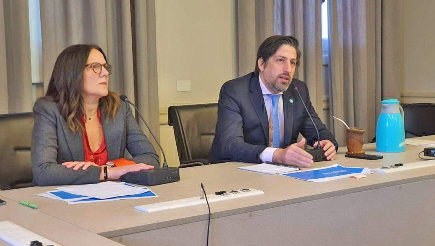 El ministro Nicol�s Trotta y la secretaria de Evaluación Gabriela Diker dieron detalles