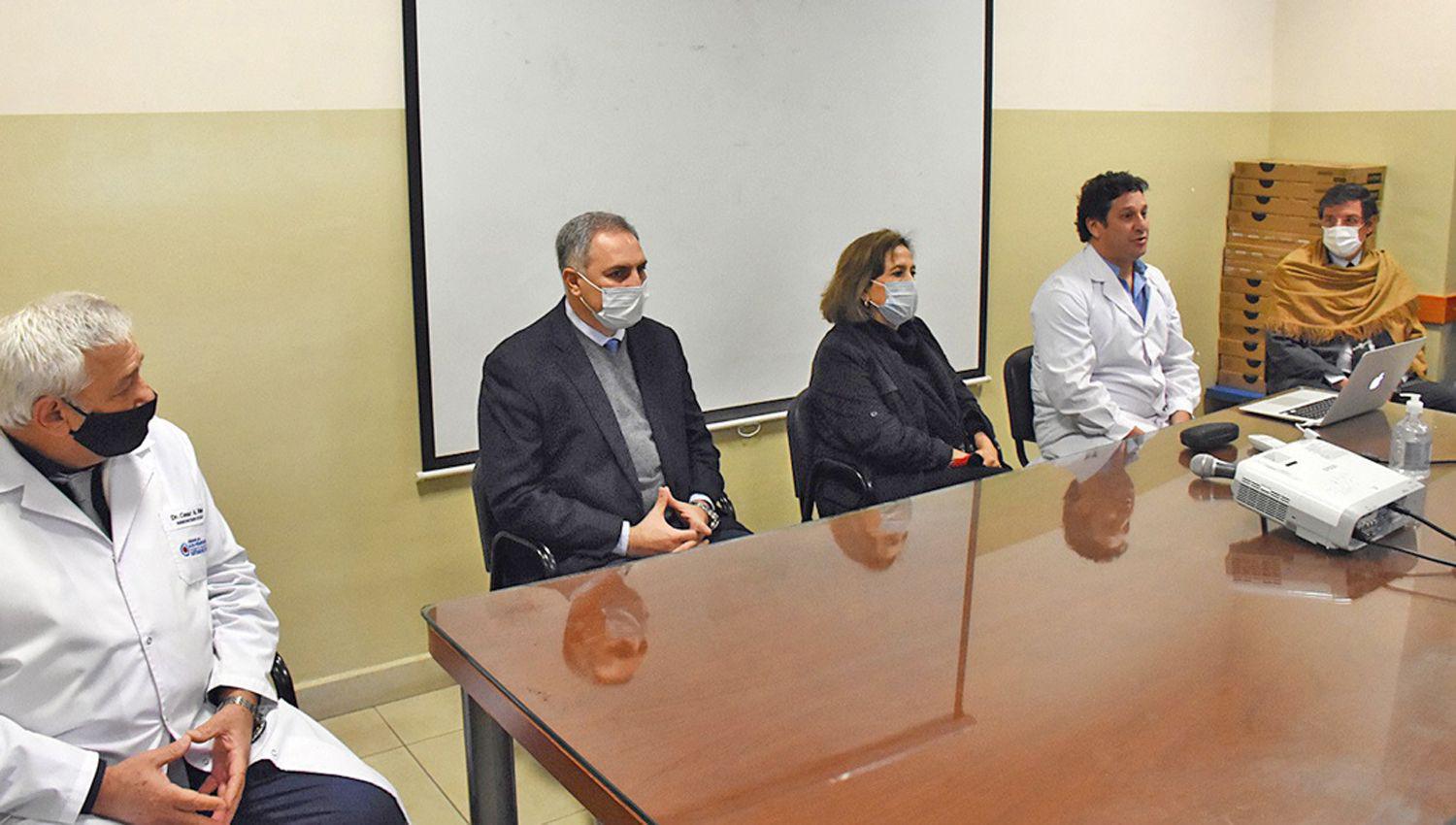 PRESENTACIÓN Nassif estuvo acompañada del subsecretario de Salud y el ministro de Gobierno Barbur
