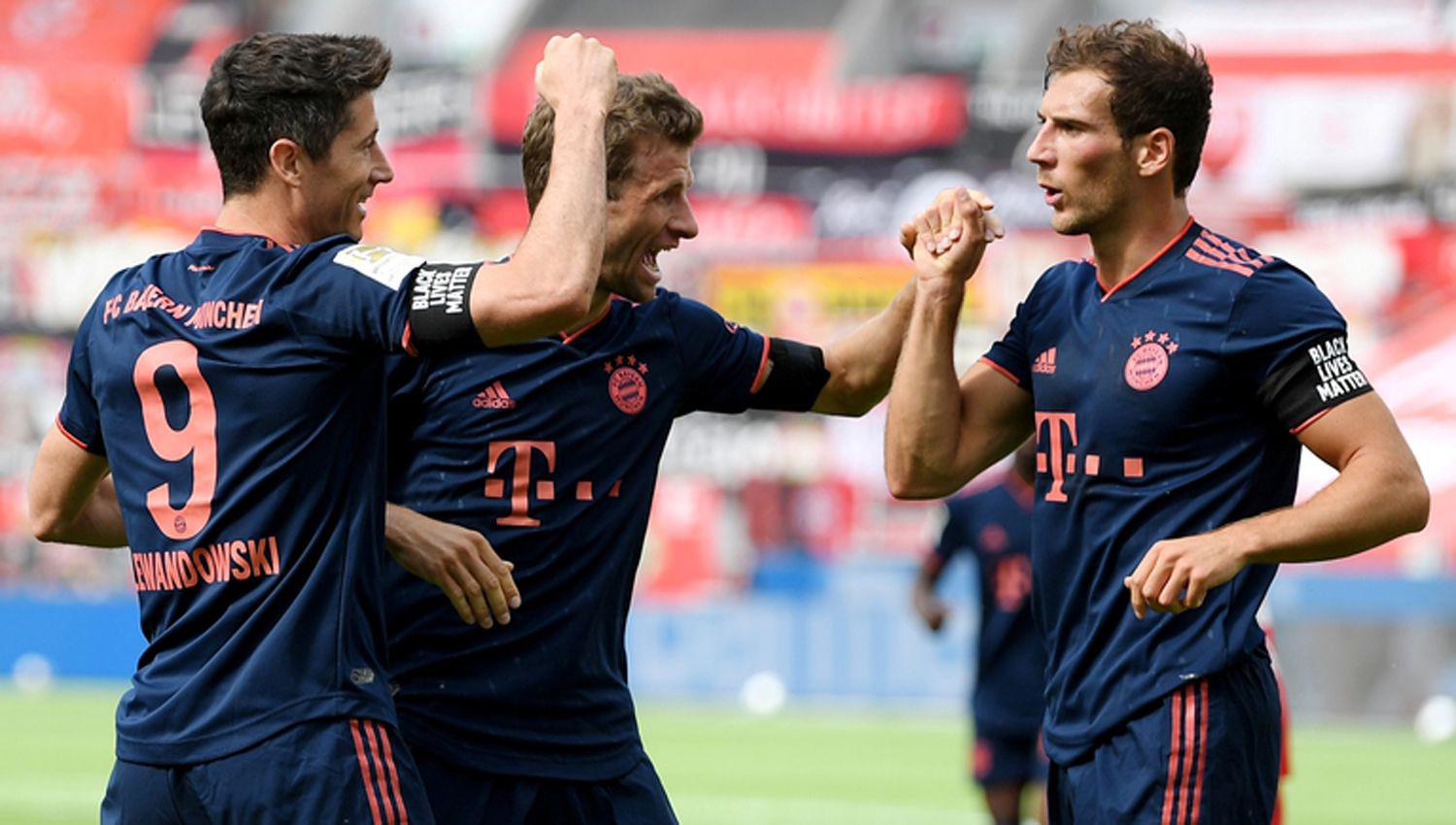 Bayern Munich volvioacute a ganar y se encamina al tiacutetulo