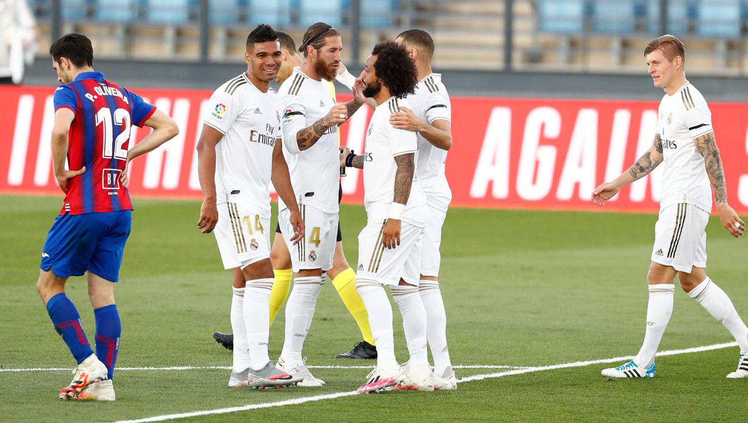 Real Madrid sigue prendido y  el Atleacutetico soacutelo rescatoacute un punto