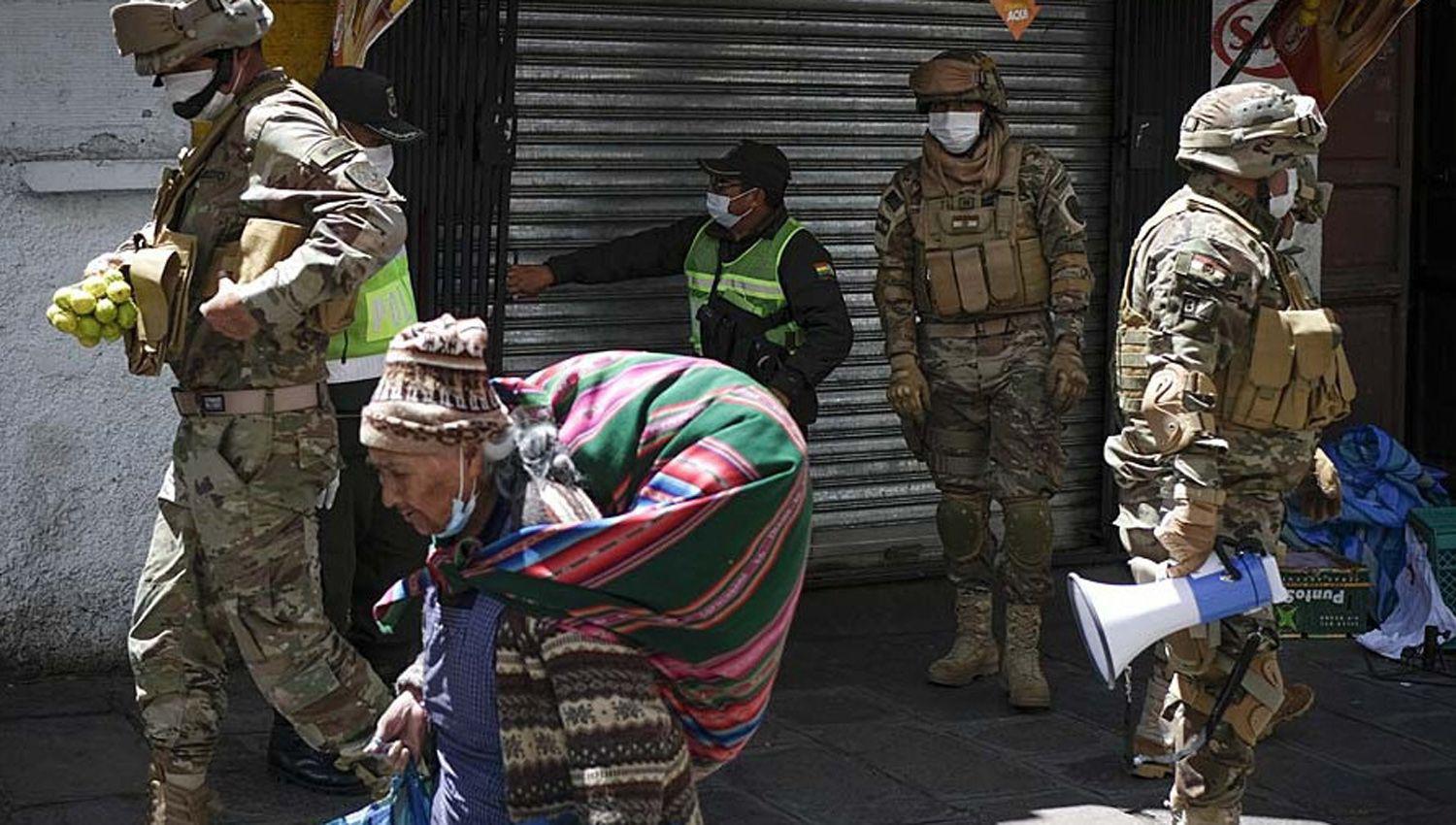 Bolivia registra muertes en las calles por Covid-19 debido al colapso de los hospitales