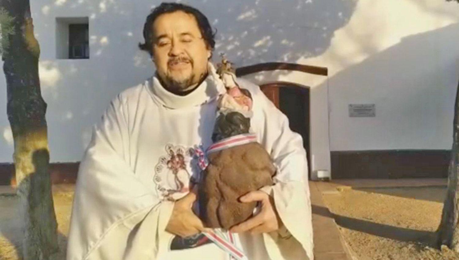 El viernes comenzaraacute el rezo de la novena en honor a Nuestra Sentildeora de la Consolacioacuten