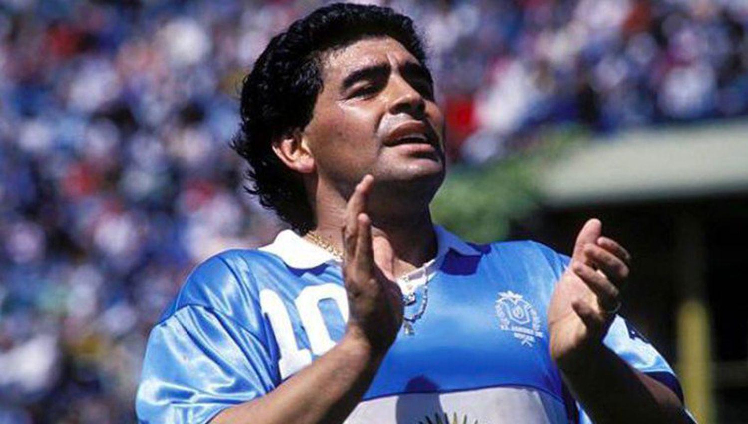 La camiseta argentina que fue aprobada para Italia rsquo90 pero nunca se usoacute