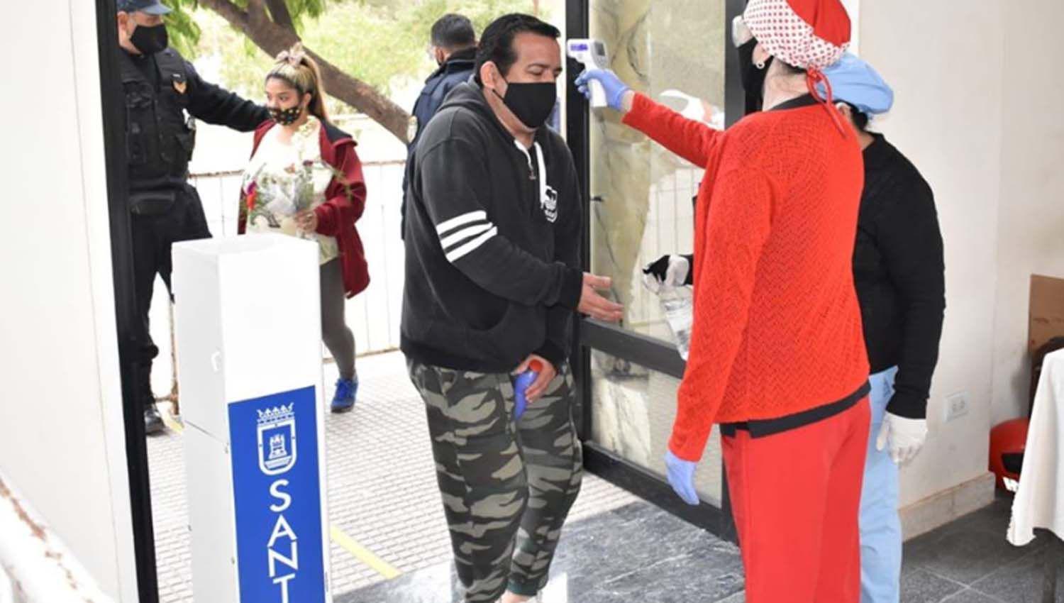 La Municipalidad de la Capital adquirioacute aspersores sanitizantes