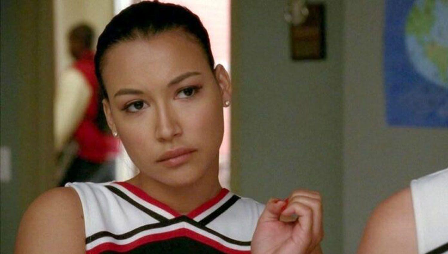 VIDEO  Naya Rivera estrella de la serie Glee desaparecioacute mientras nadaba con su hijo