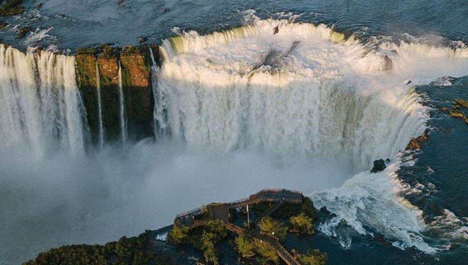 El Parque Nacional Iguazuacute reabrioacute con estricto protocolo de turismo