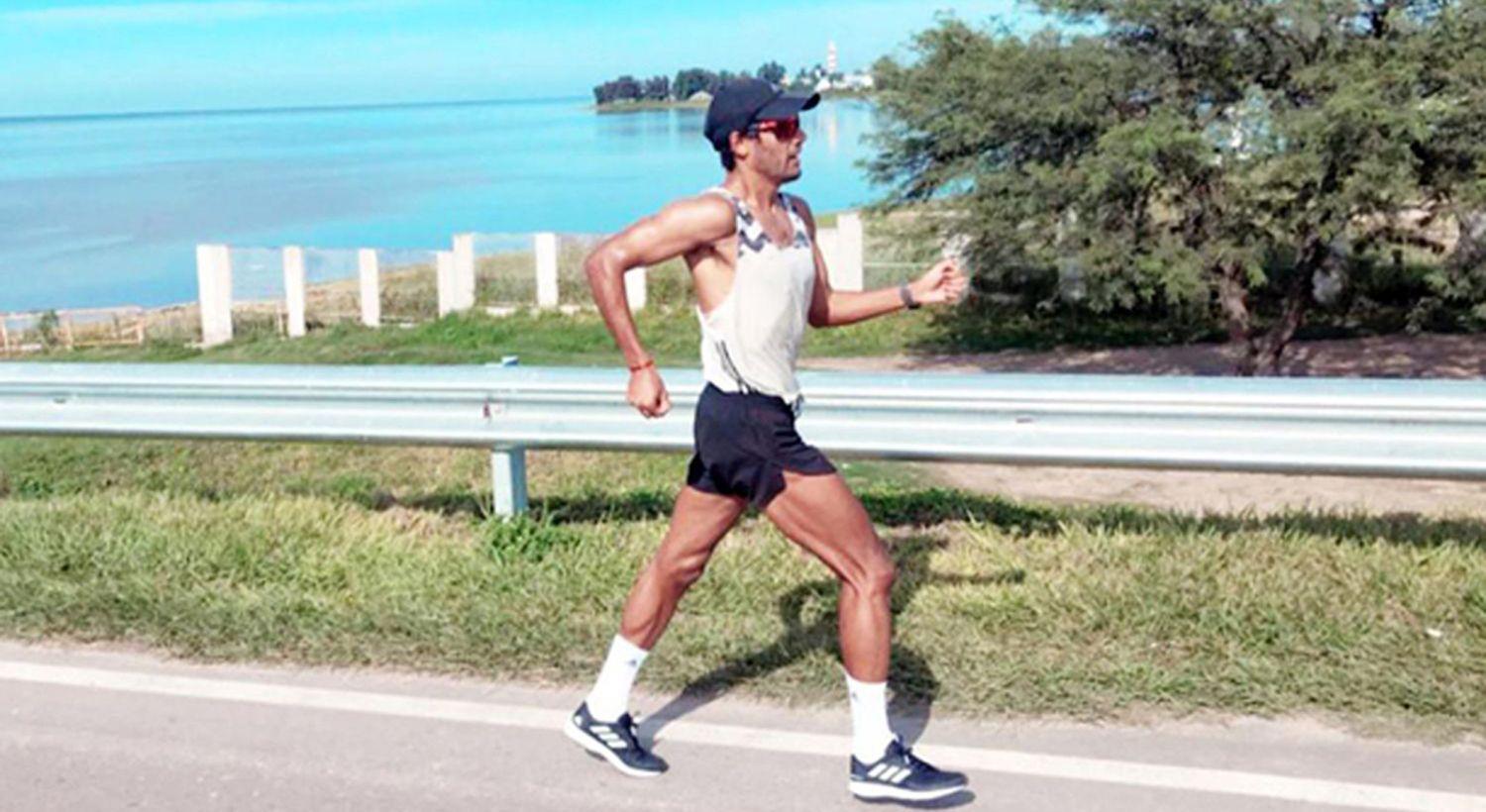 Juan Cano ya corre 100 kiloacutemetros semanales
