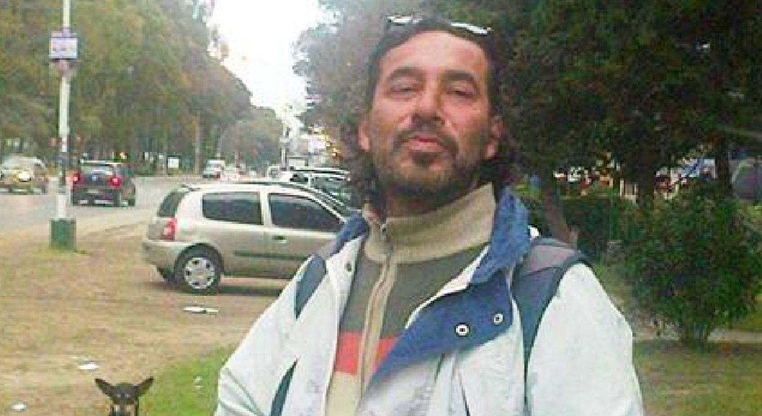 Rauacutel Pagano ex muacutesico de Bersuit murioacute de friacuteo en la calle