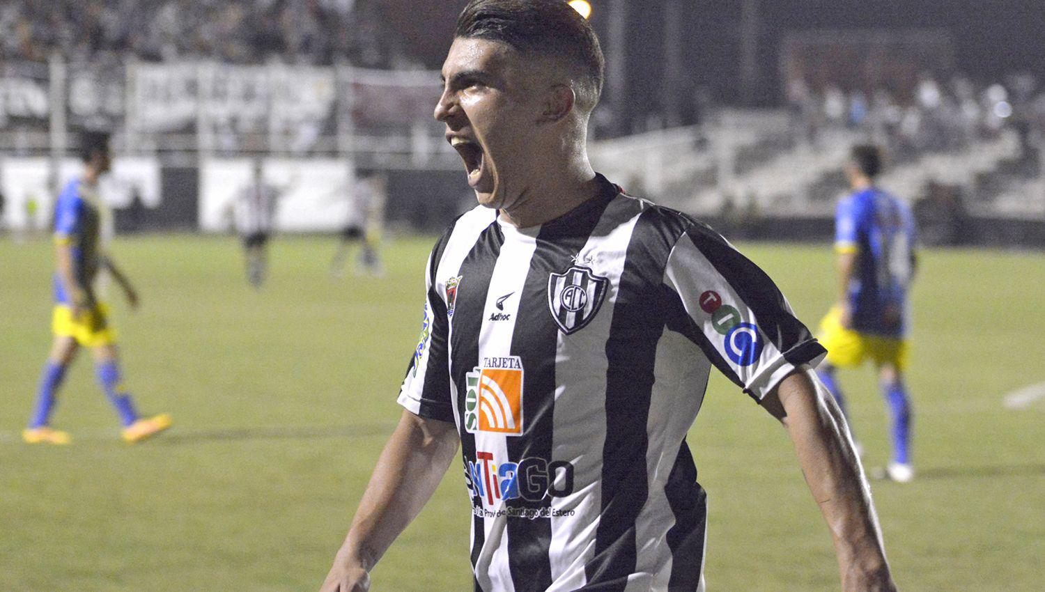 Vella tuvo un gran rendimiento en Central Córdoba en el Federal A 201718 Ahora vuelve para revalidar pergaminos en la Liga Profesional