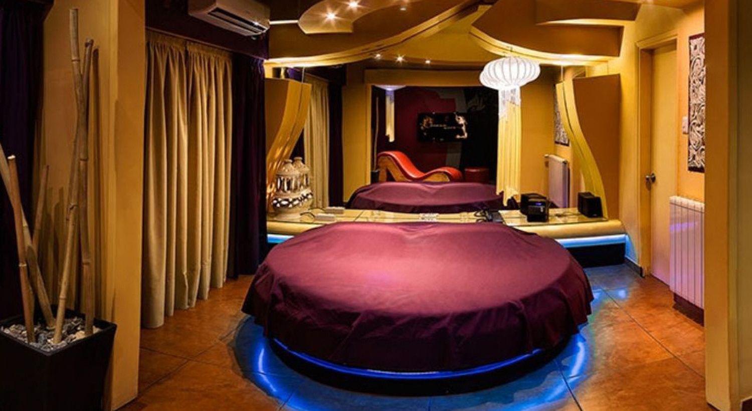 Por la pandemia la duentildea de un motel local se reinventoacute en una lavanderiacutea