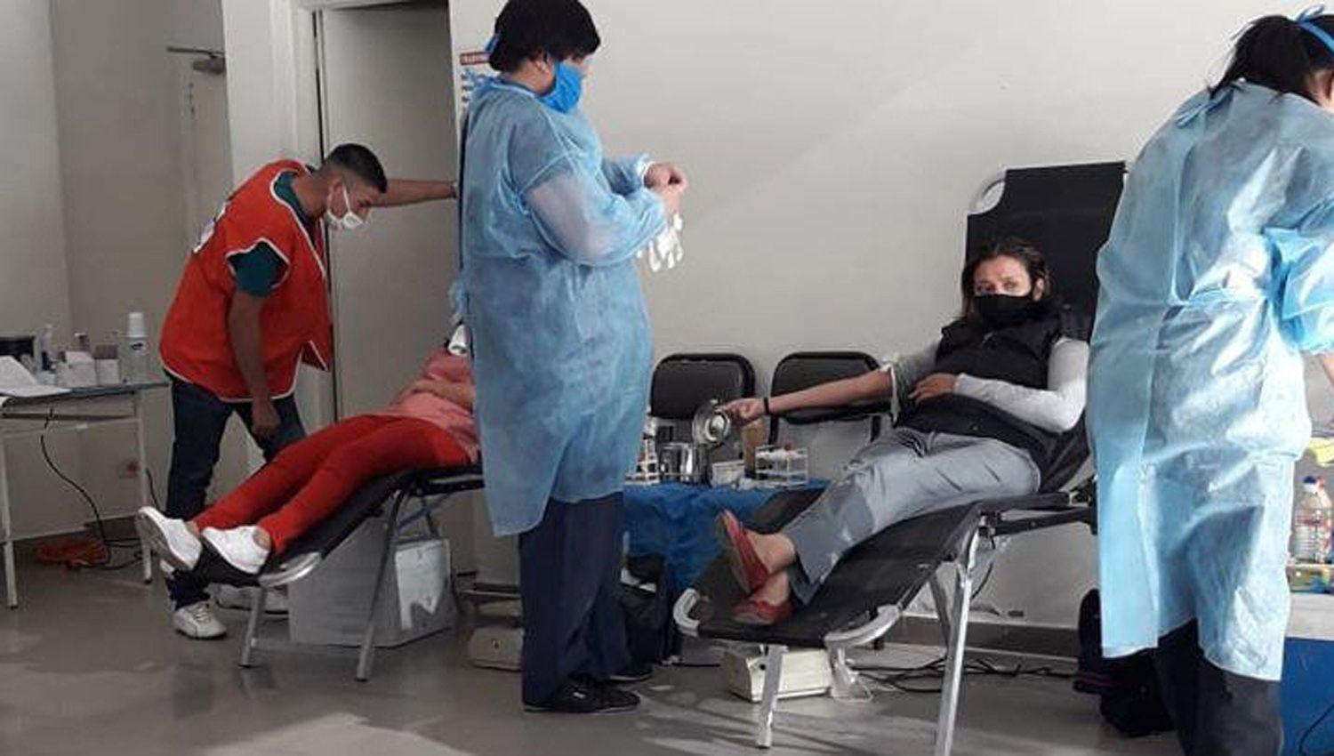 Se programan turnos para que los voluntarios puedan donar sangre