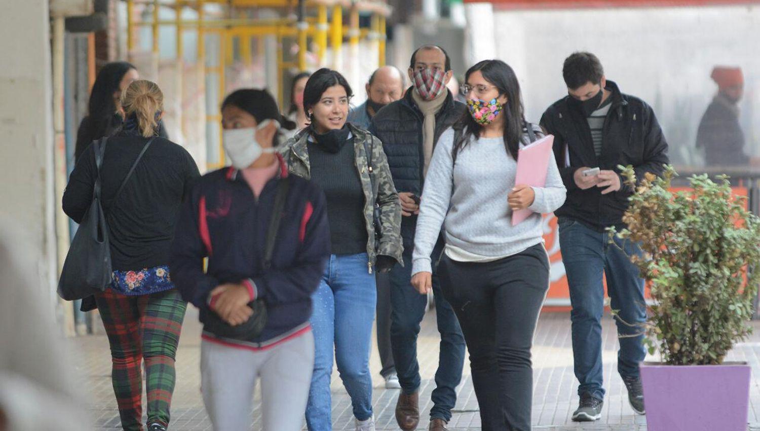 Jueves fresco nublado y con vientos del sur- los detalles del pronoacutestico para hoy