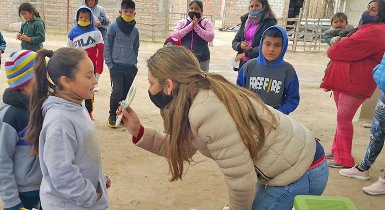 Personal sanitario recorrioacute domicilios para controlar la salud de los vecinos