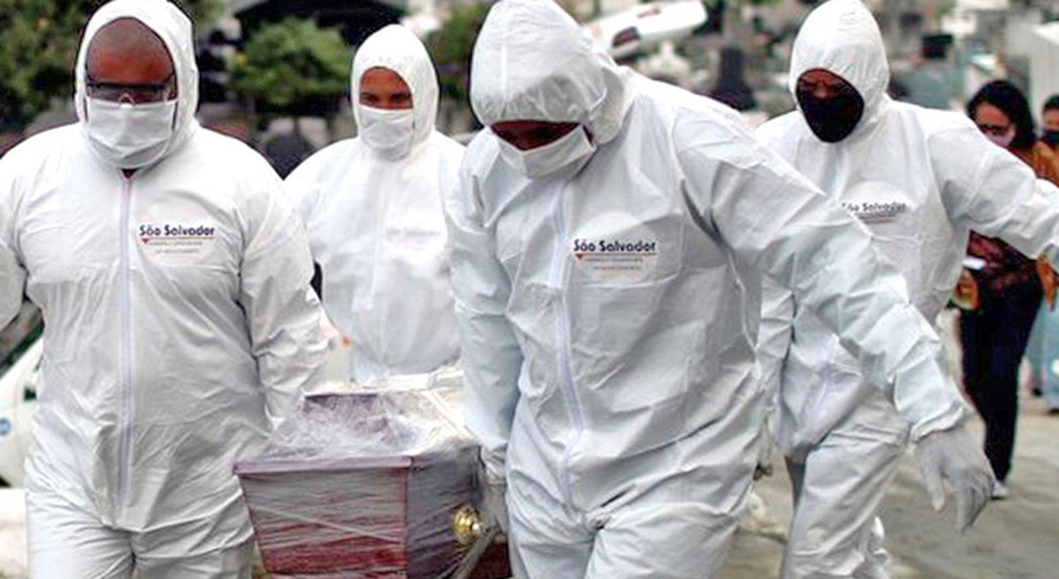 Advierten que la pandemia  en Brasil estaacute fuera de control