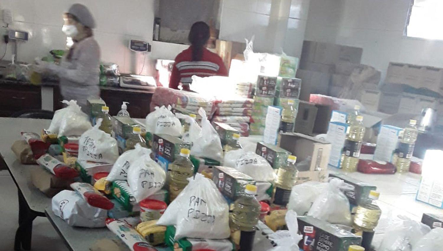 Son bolsines que contienen mercadería para el armado de alimentos especiales
