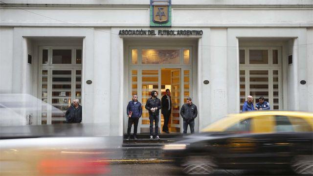 El regreso a los entrenamientos todaviacutea sigue en veremos