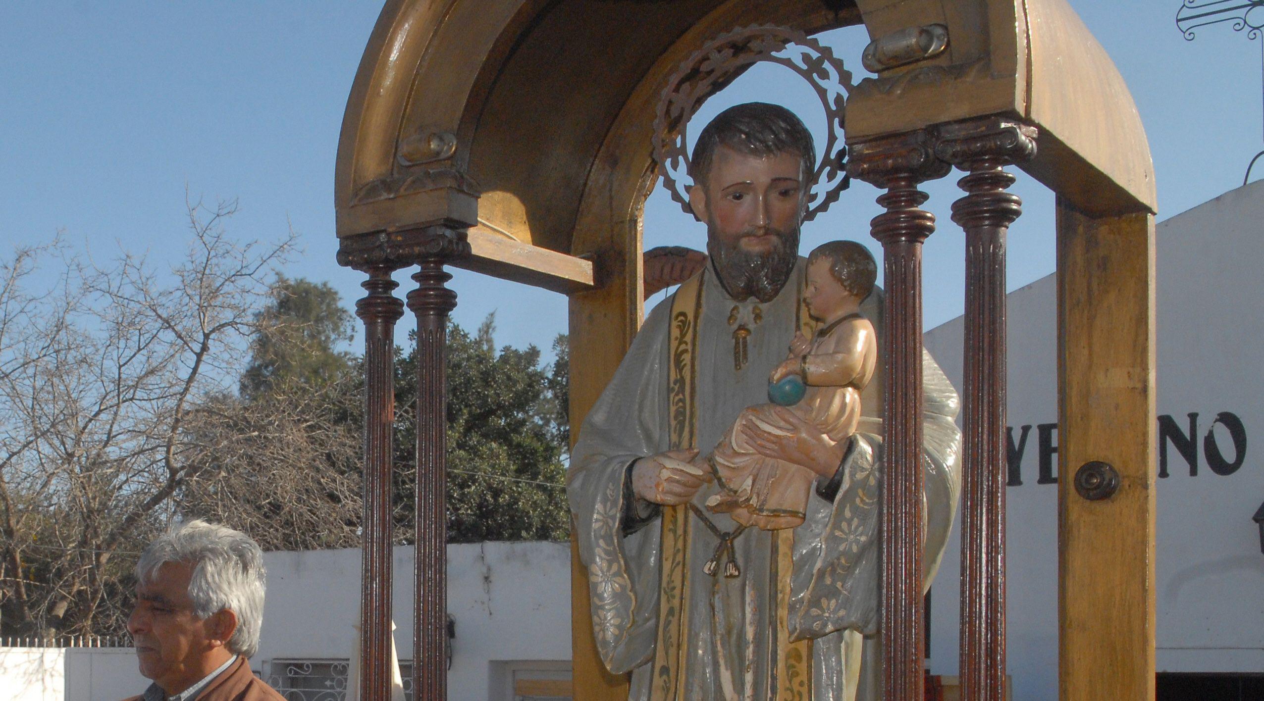 Hasta mañana se rezar� la novena y se celebrar� misa