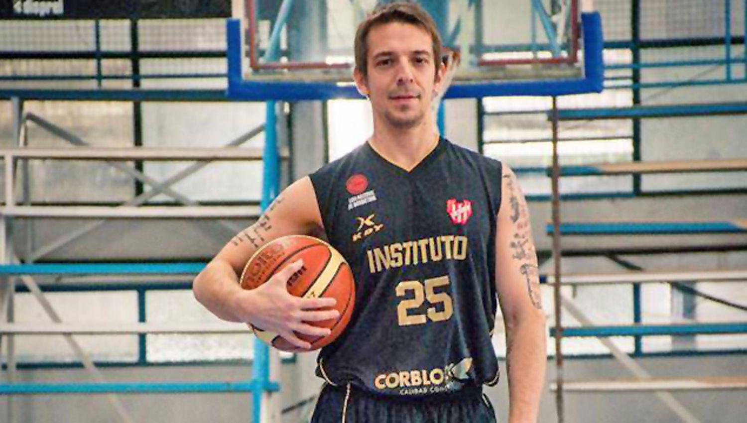 Joaquín Baeza jugó en Instituto de Córdoba en la temporada 201516 fue anunciado ayer como refuerzo de Independiente BBC
